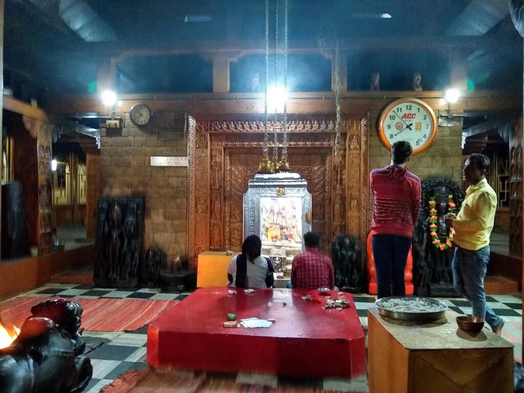 Shiv Idol of Mamleshwar mahadev Temple