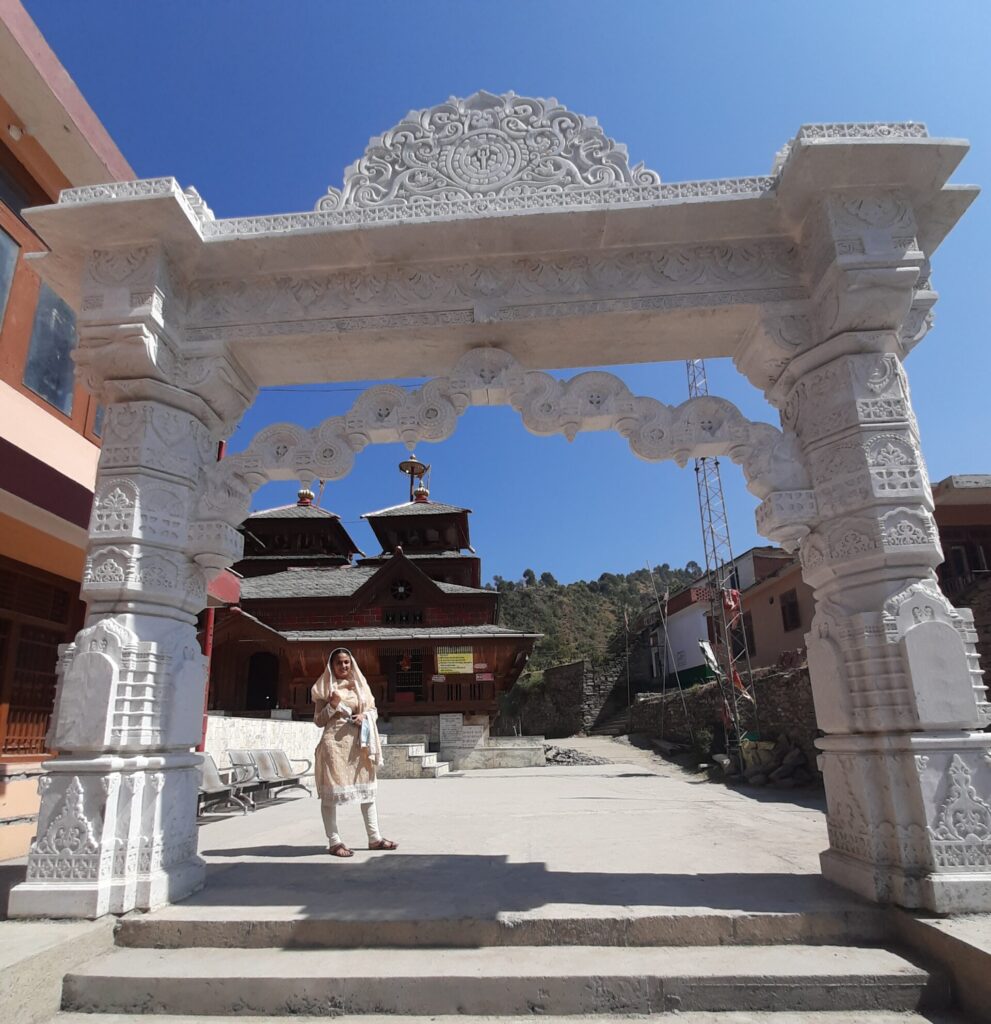 Entrance to Kamaksha devi temple